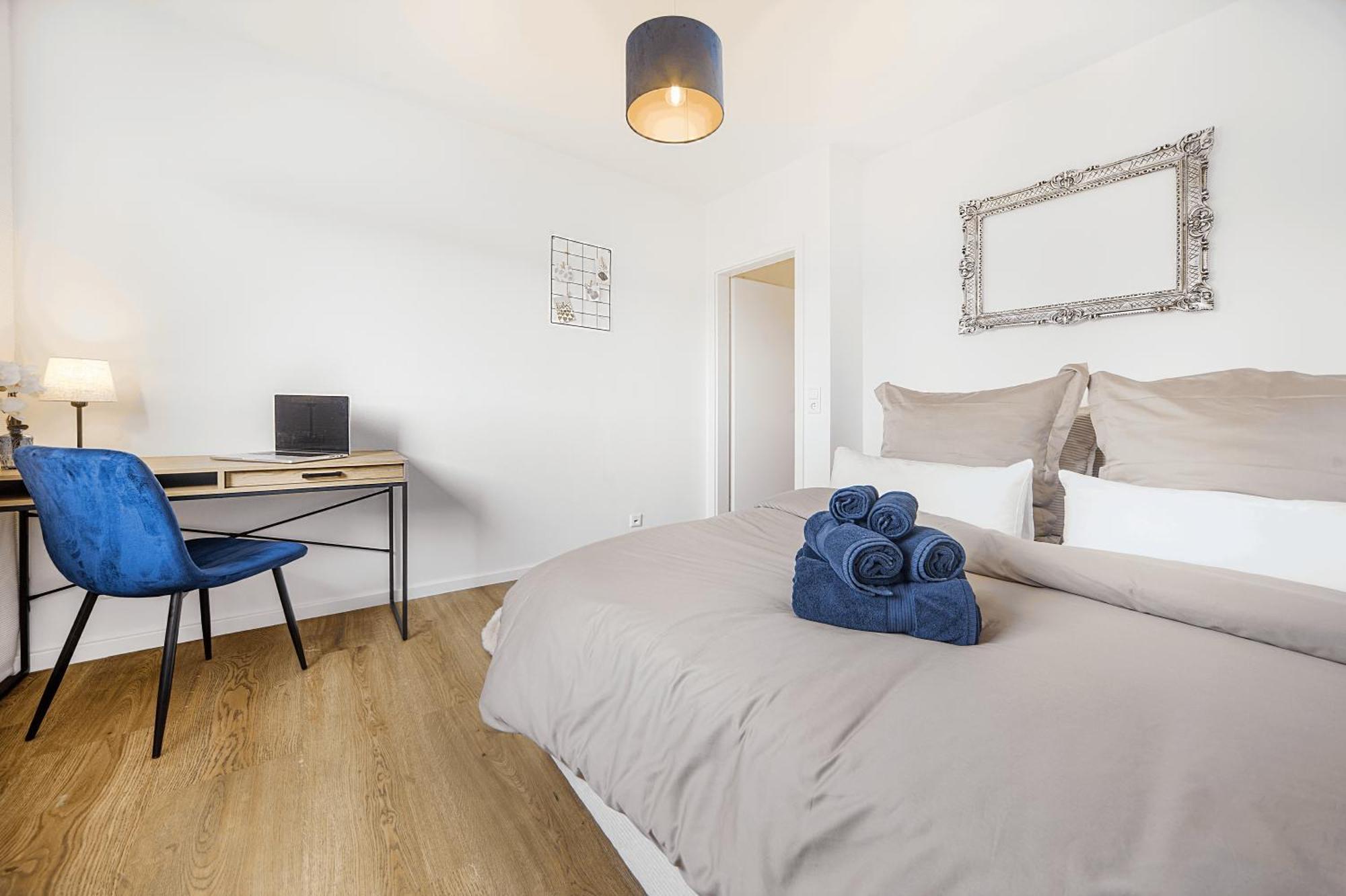 Excellence Deluxe Suite Mit Balkon & Stadtblick - Zentral An Der Messe 에센 외부 사진