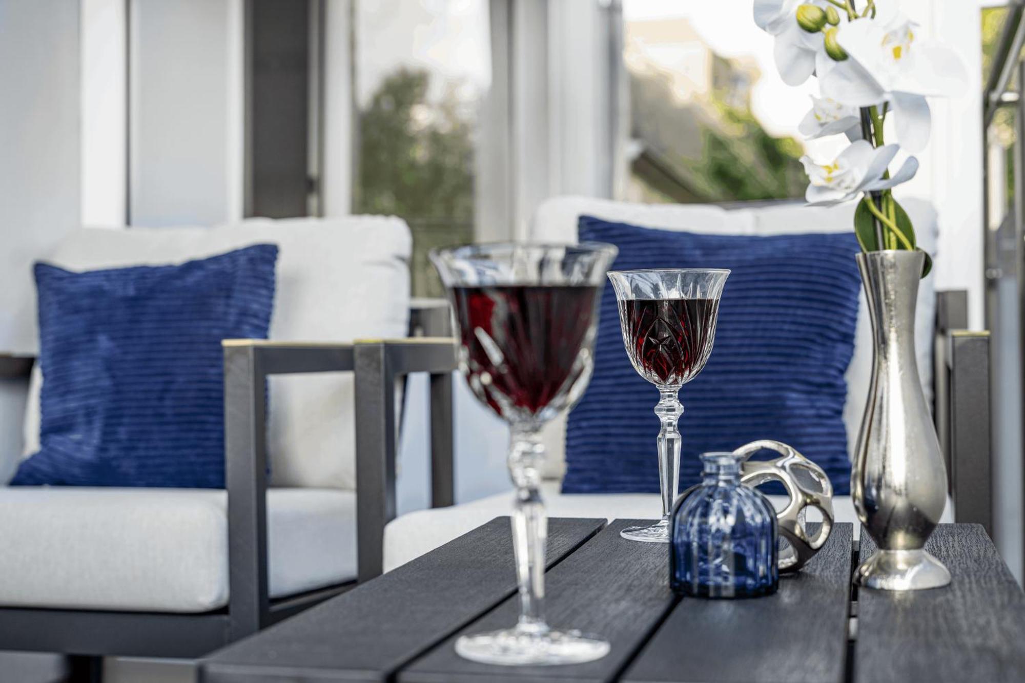 Excellence Deluxe Suite Mit Balkon & Stadtblick - Zentral An Der Messe 에센 외부 사진